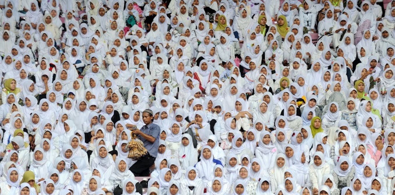 Di Indonesia, organisasi Islam terbesar di dunia mempromosikan Islam moderat