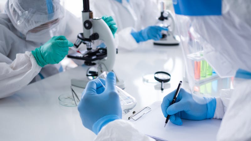 Cómo la ciencia de nuestro siglo se blinda ante los errores, el fraude y la desinformación Cómo la ciencia de nuestro siglo se blinda ante los errores, el fraude y la desinformación
