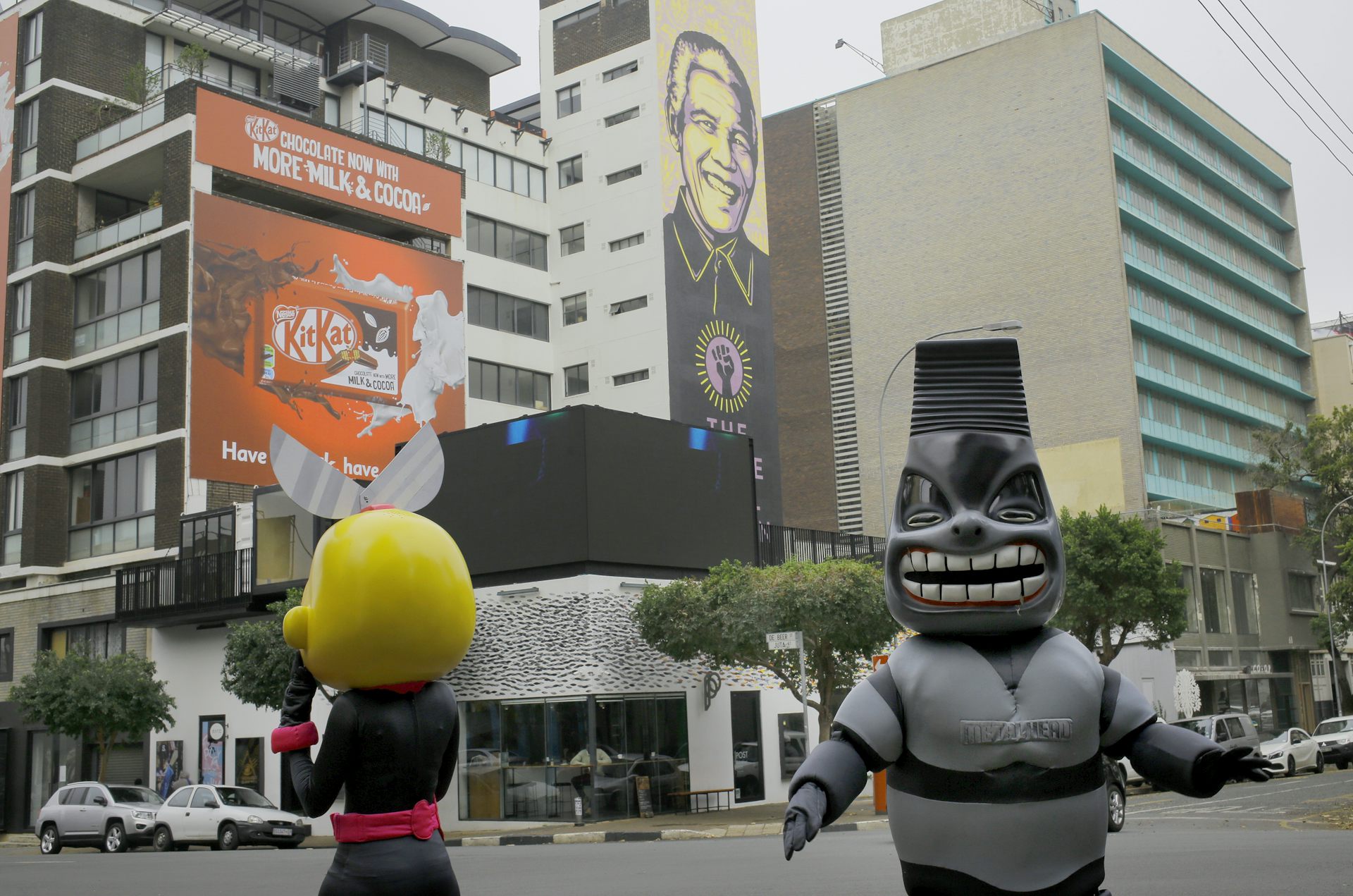 Film suburban america problems and promises essay 04 picture