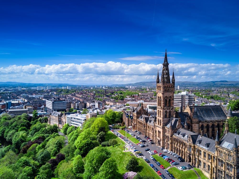 Top Food Influencers in Glasgow - Net Influencer