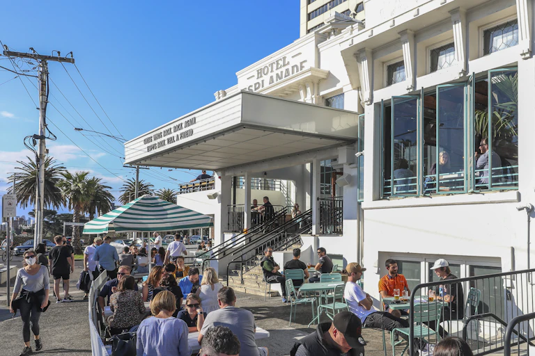Diners outside a restaurant in St Kilda, Melbourne