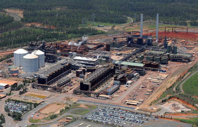 Vista aérea de la refinería de alúmina en Queensland