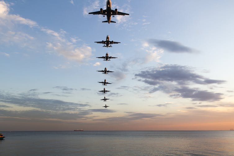 Plane landing time lapse