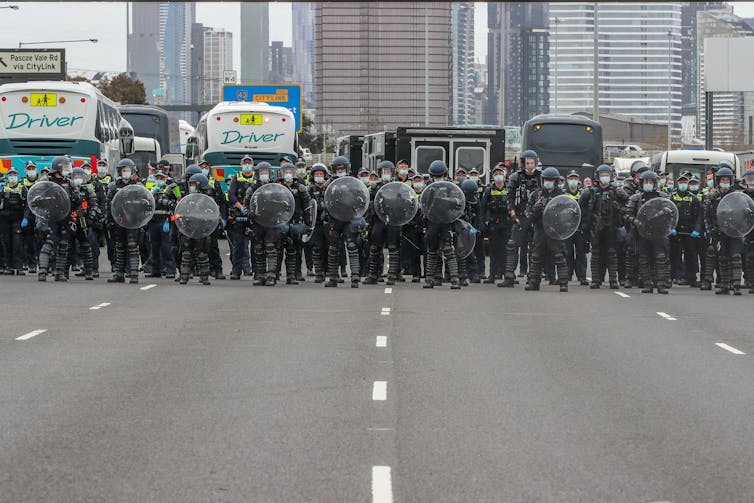 Riot police deployed in Melbourne 
