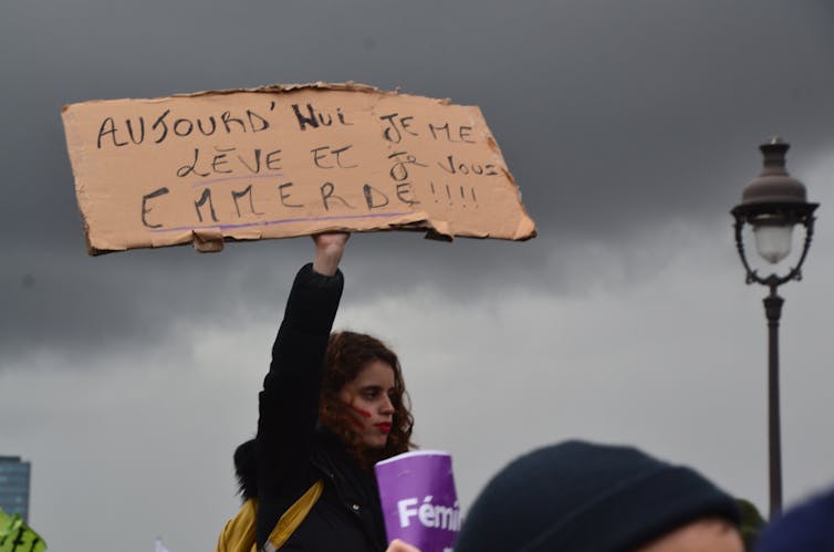 Pourquoi les inégalités de genre dans les médias restent tenaces