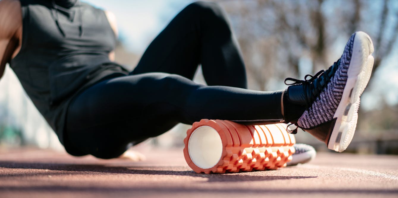 Here's What Foam Rolling Is Actually Doing When It Hurts So Good