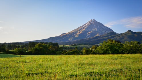 Learning to live with the 'messy, complicated history' of how Aotearoa New Zealand was colonised