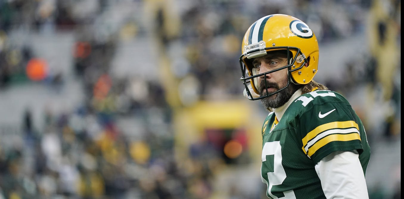 aaron-rodgers-dropped-the-ball-on-critical-thinking-with-a-little-practice-you-can-do-better