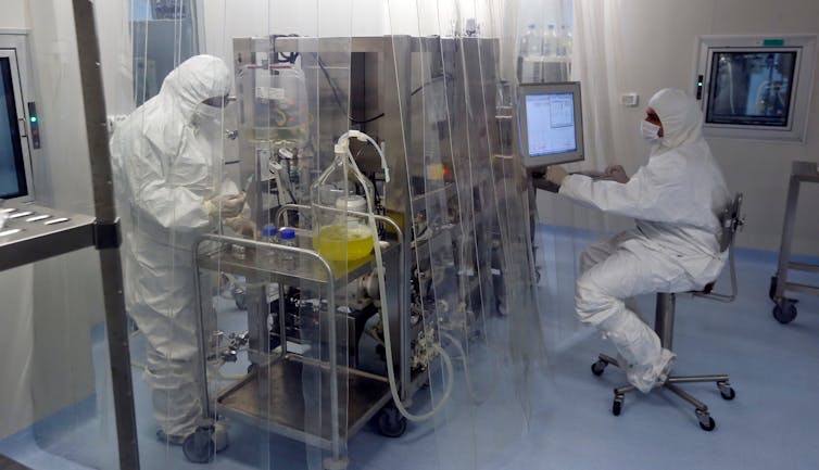 Cuban scientists working on vaccine development