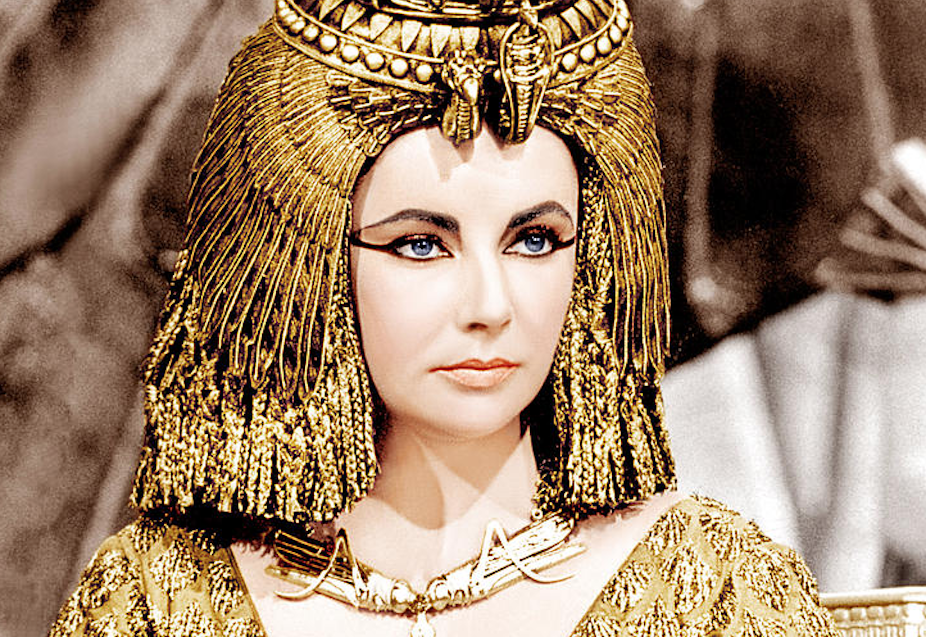 Pourquoi Elizabeth Taylor est-elle si convaincante en Cléopâtre ?