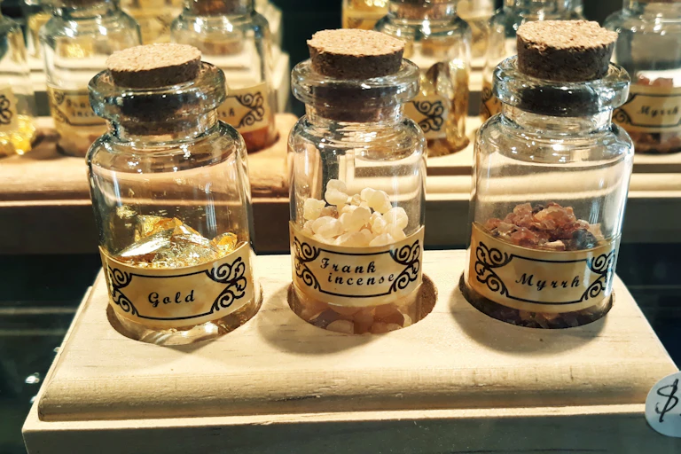 Jars of gold, frankincense and myrrh