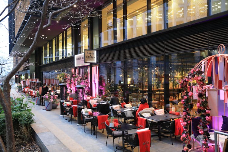 Quiet restaurant in central London