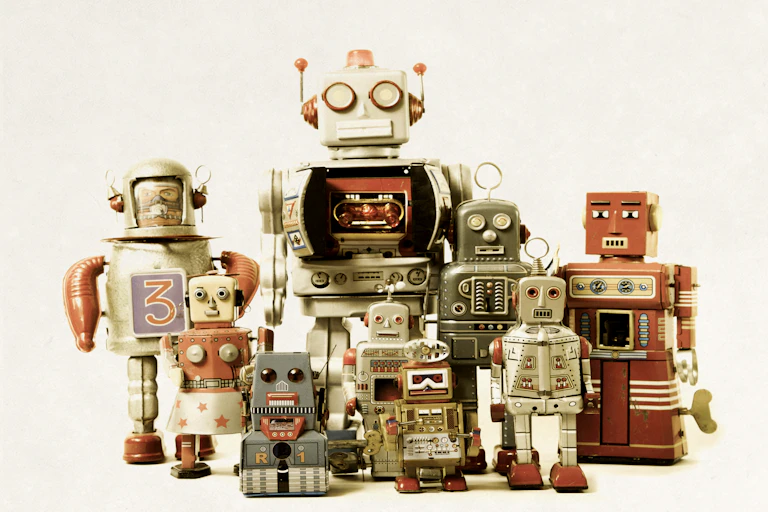 Robot figurines
