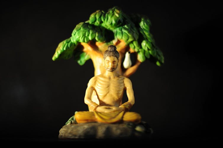 Buddha under the boddhi tree