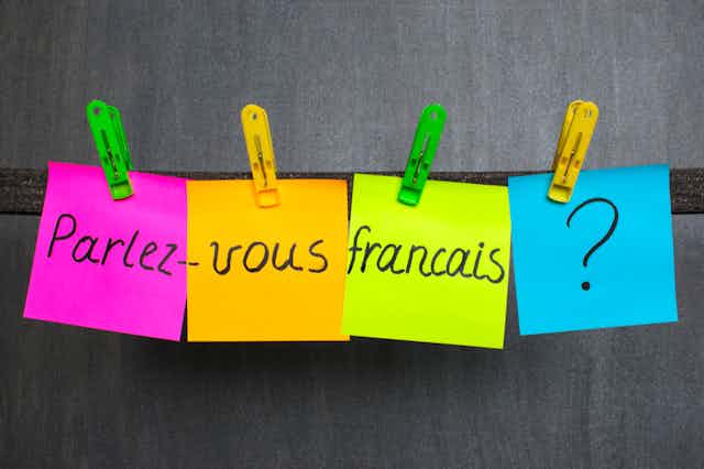 «Parlez-vous français?» sur des post-its