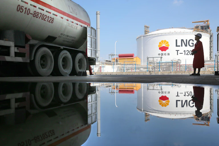 Tanker being loaded with LNG in China