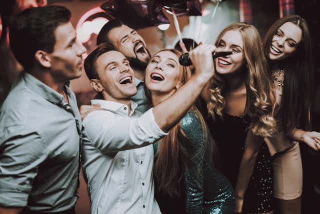 Here S Where And How You Are Most Likely To Catch Covid New Study Here S Where And How You Are Most Likely To Catch Covid New Study