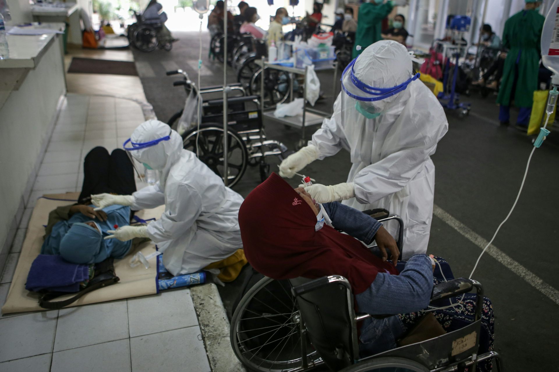 Pandemi belum selesai, banyak penyintas COVID-19 alami gangguan stres pasca trauma