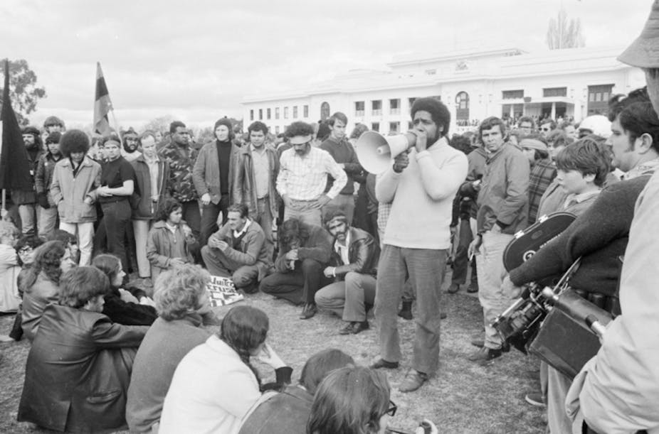 Bob Maza addresses protesters in 1972