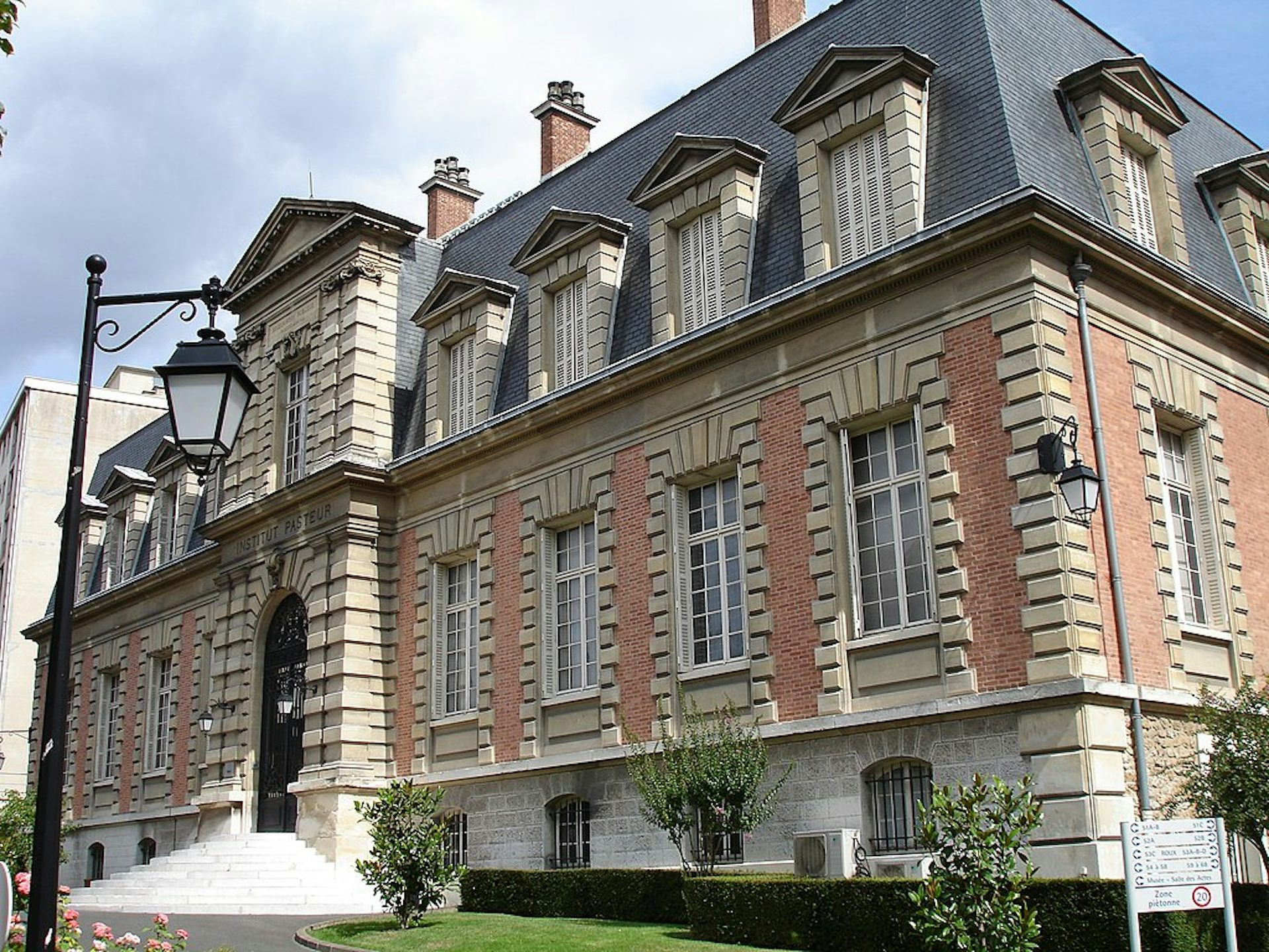 Antiguo edificio del Institut Pasteur de París.