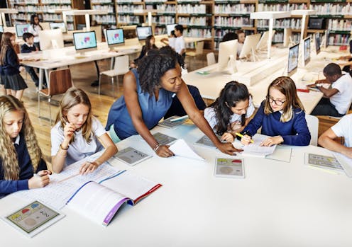 Teachers don’t have enough time to prepare well for class. We have a solution