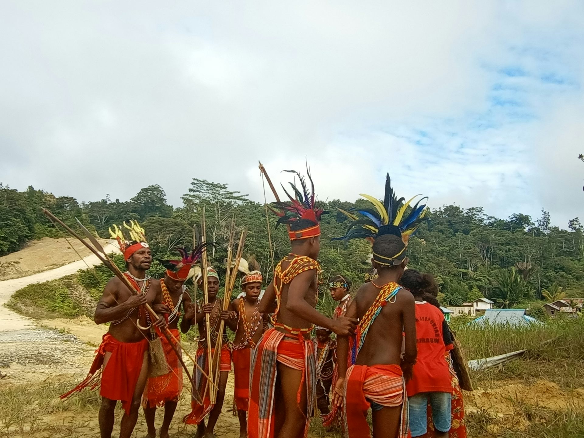 Upaya melegalkan hutan adat Papua: antara semangat masyarakat dan hambatan regulasi