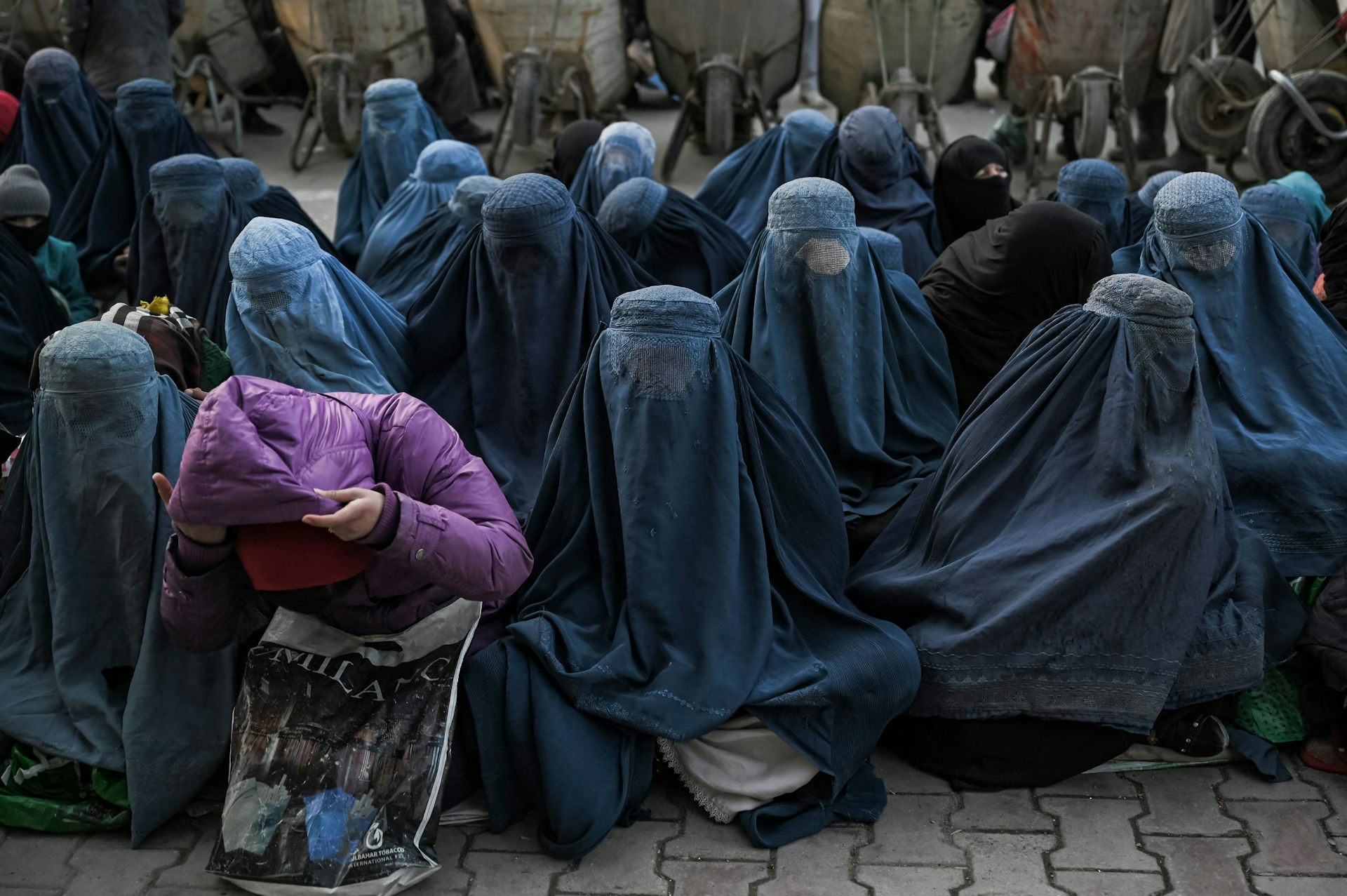 Afghan women face increasing violence and repression under the Taliban after international spotlight fades photo pic