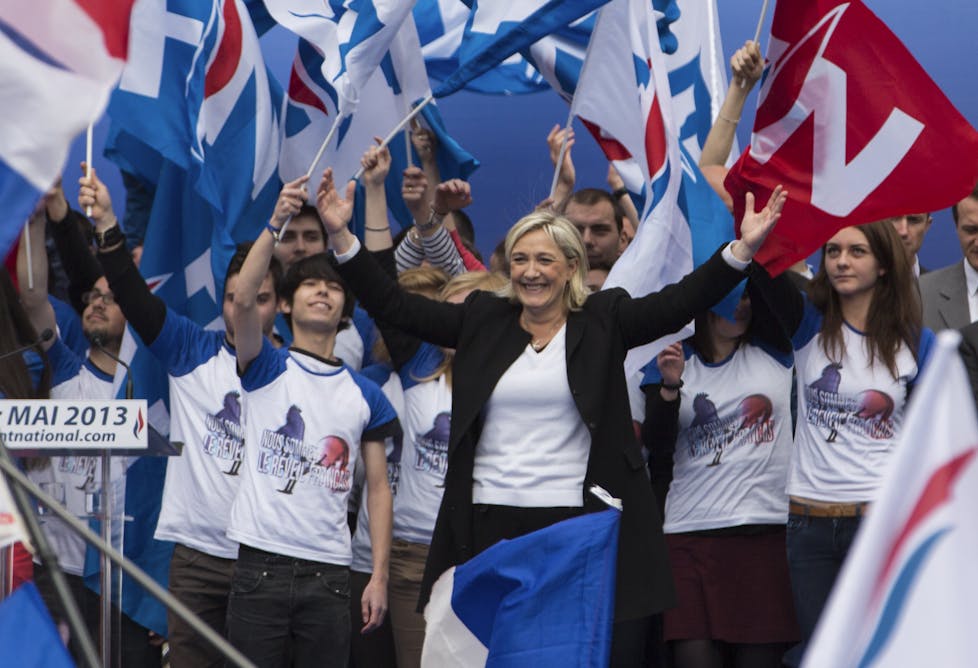 Национальный фронт Франции фото