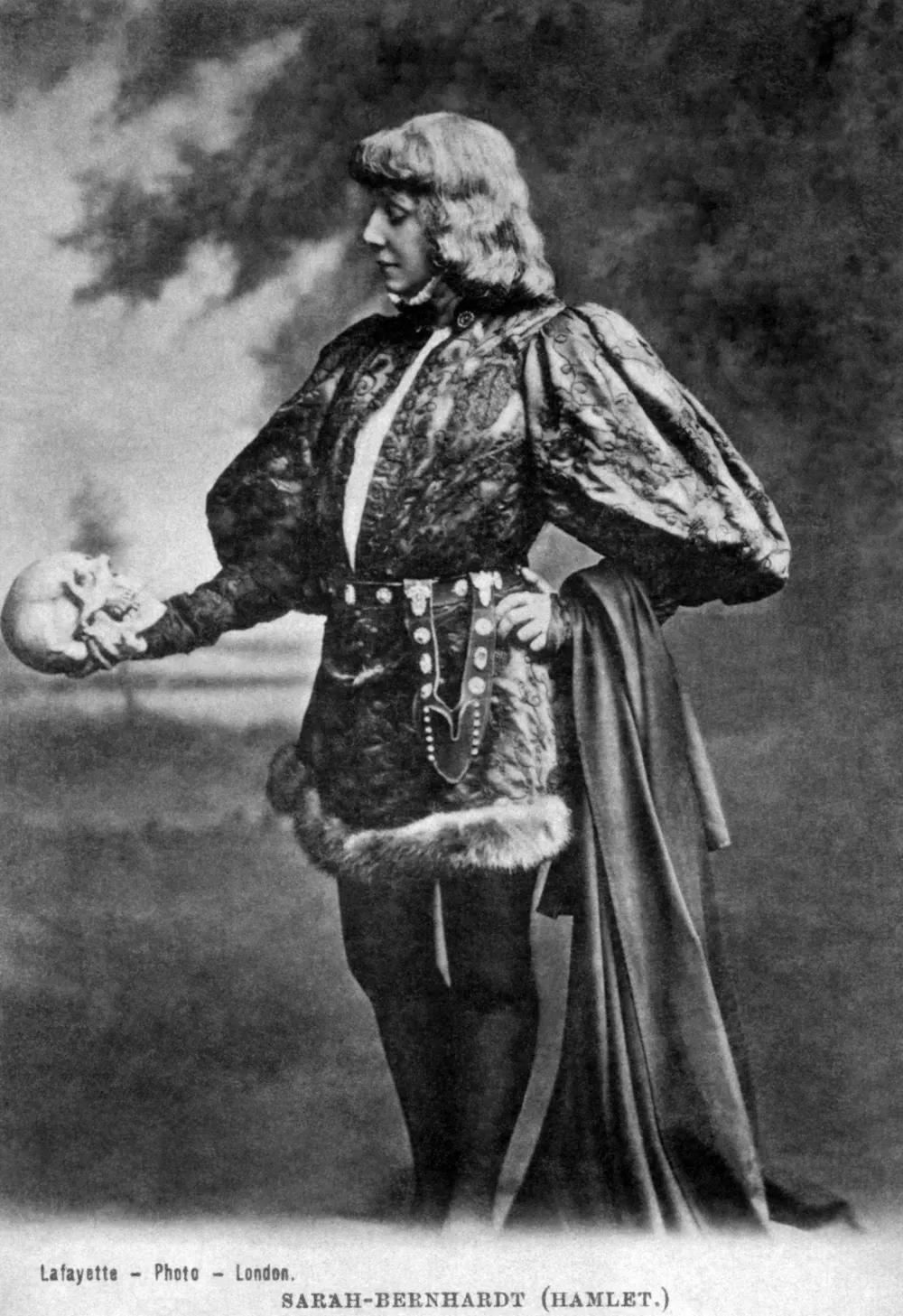 Hamlet Memory Guide to the classics: Shakespeare's Hamlet, the Everest of literature