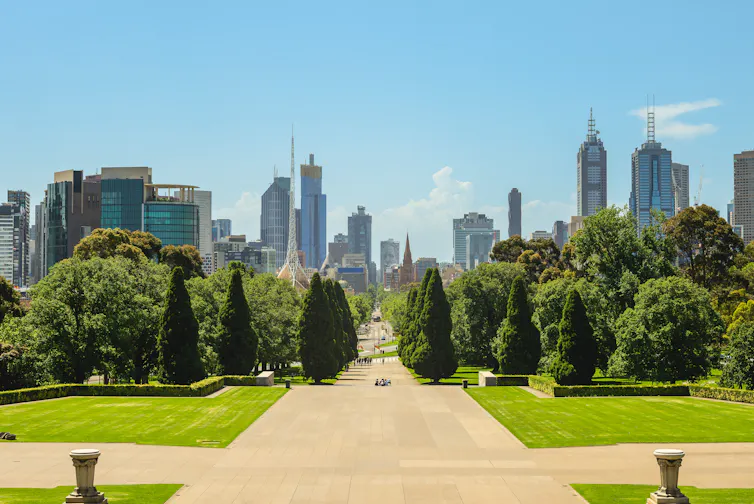 Park with Melbourne skyline in the background