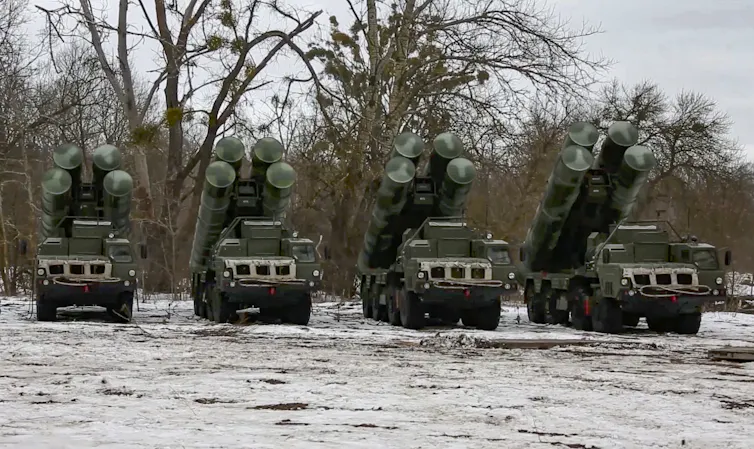 Four vehicles, part of the Russian S-400 air defence system, on joint exercises in Belarus.