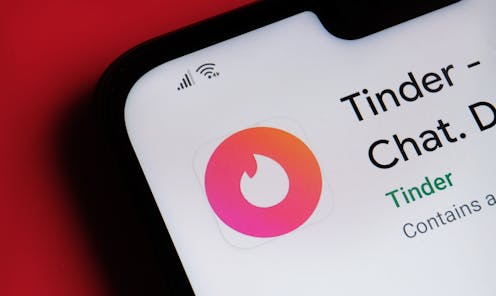 5 tactics of Tinder swindlers