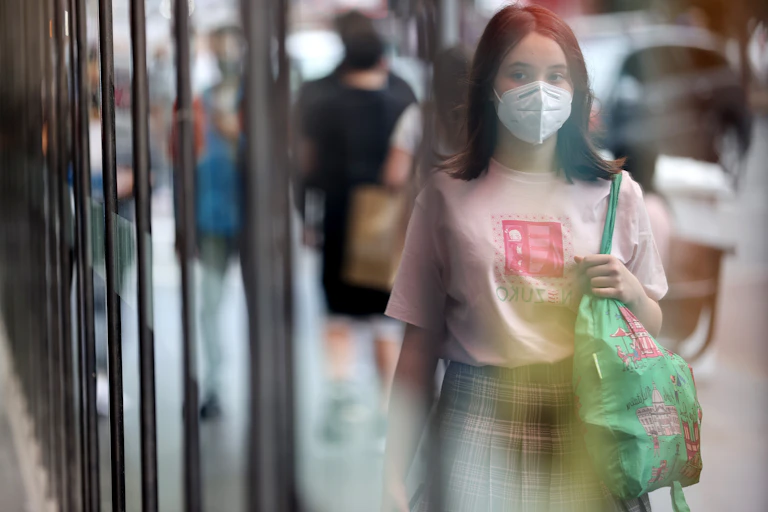 A young woman in Melbourne in December 2021.