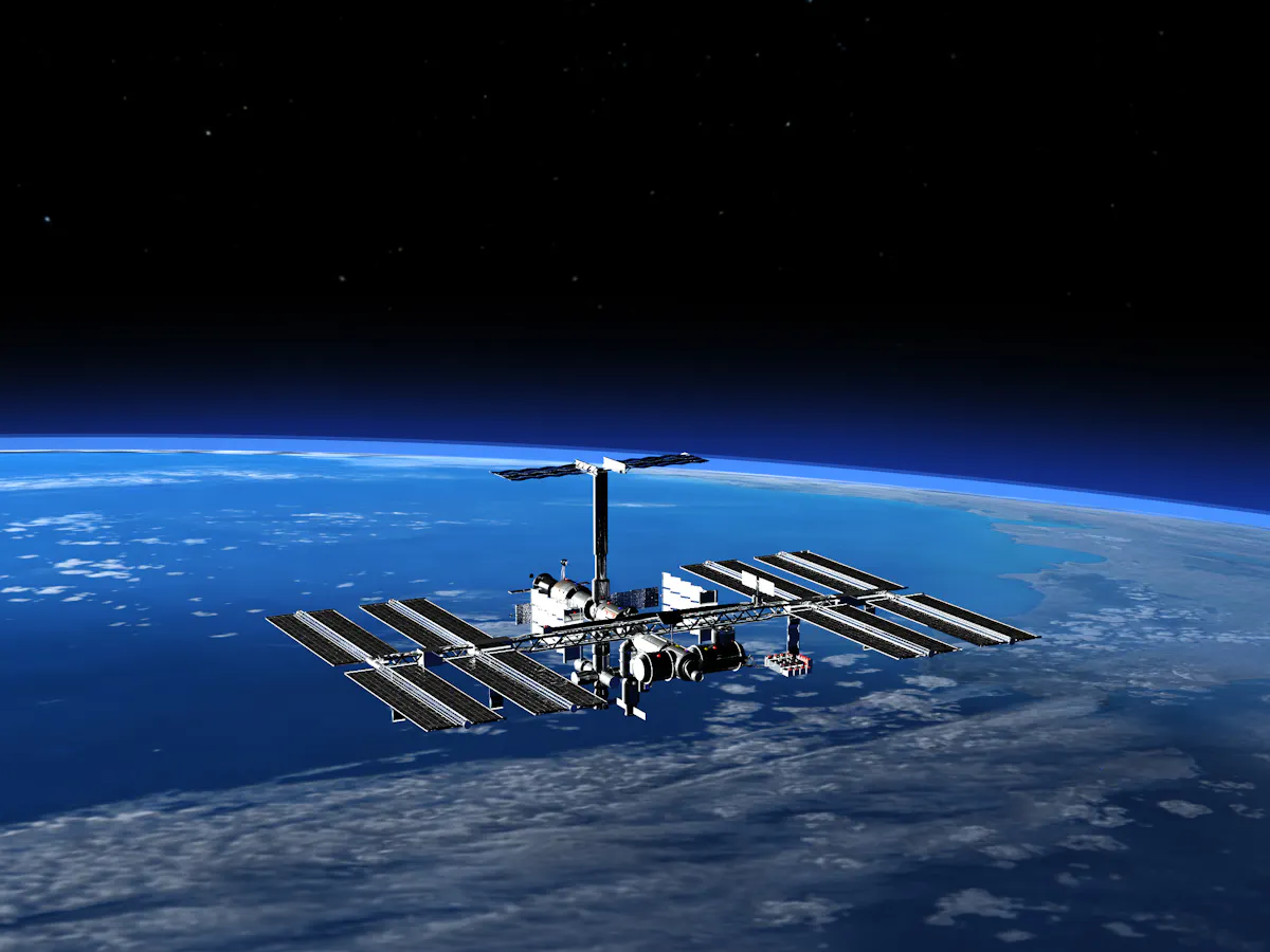 International Space Station How Nasa Plans To Destroy It And The Dangers Involved International Space Station How Nasa Plans To Destroy It And The Dangers Involved