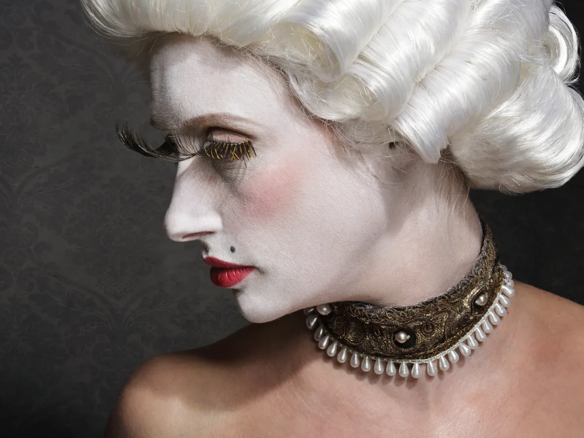 Dying For Makeup Lead Cosmetics Poisoned 18th Century European Socialites In Search Of Whiter Skin Dying For Makeup Lead Cosmetics Poisoned 18th Century European Socialites In Search Of Whiter Skin