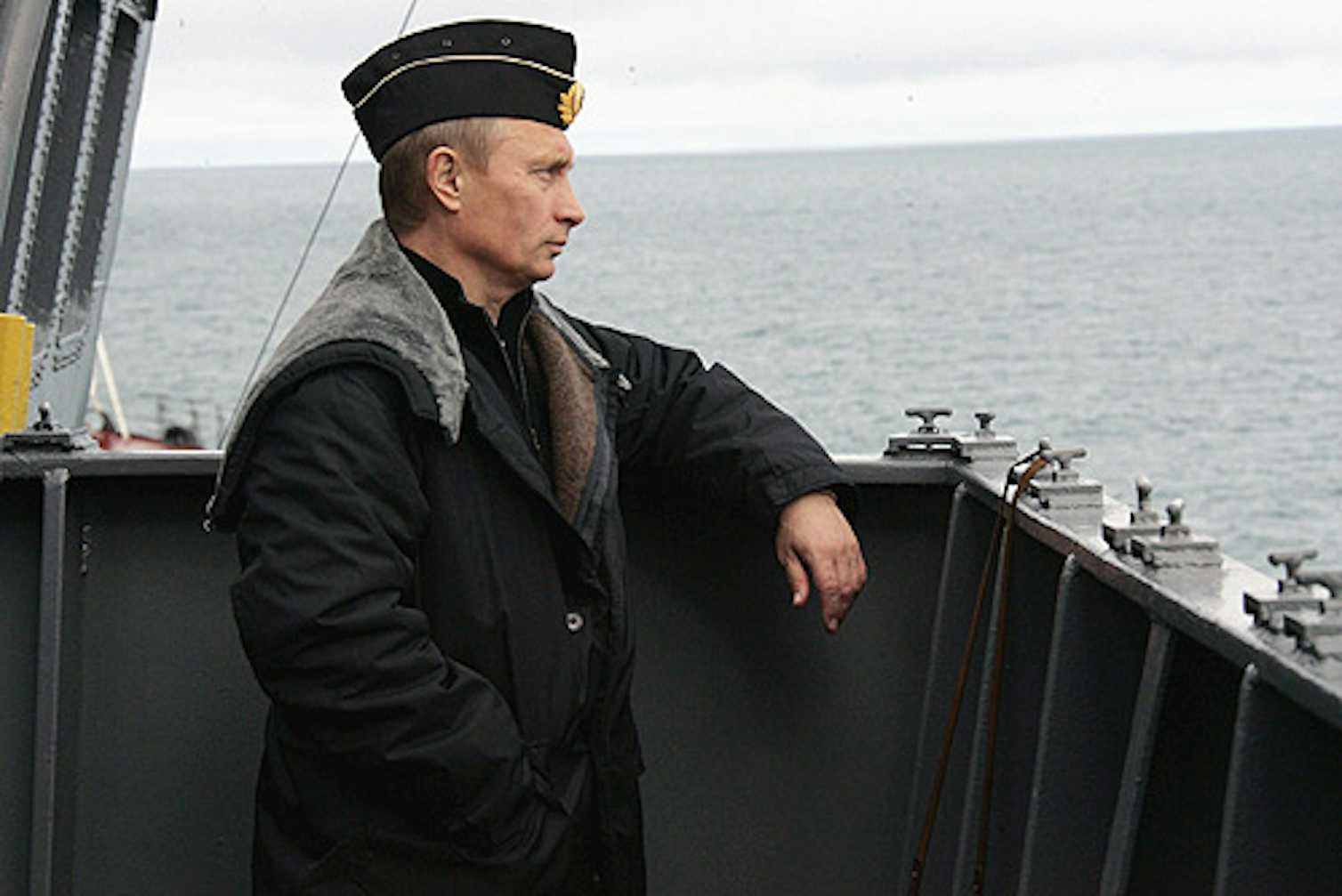 Путин на подводной лодке Северного флота
