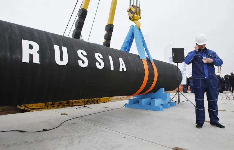 gas pipeline and worker