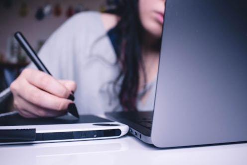 Job-education mismatch : mengurai akar fenomena salah jurusan di Indonesia