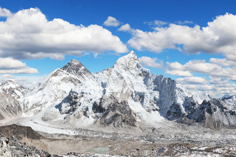 A panorama of the Himalayas with Everest at the centre.