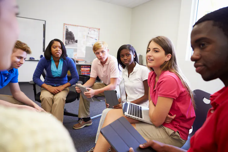 School students group discussion
