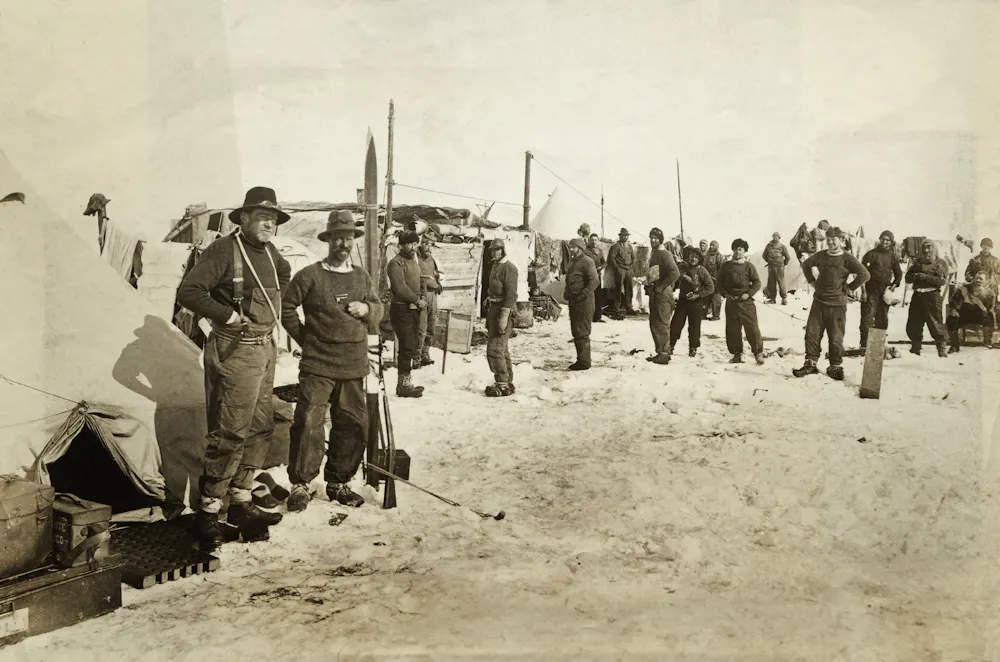 Endurance captain Frank Worsley, Shackleton's gifted navigator, knew ...