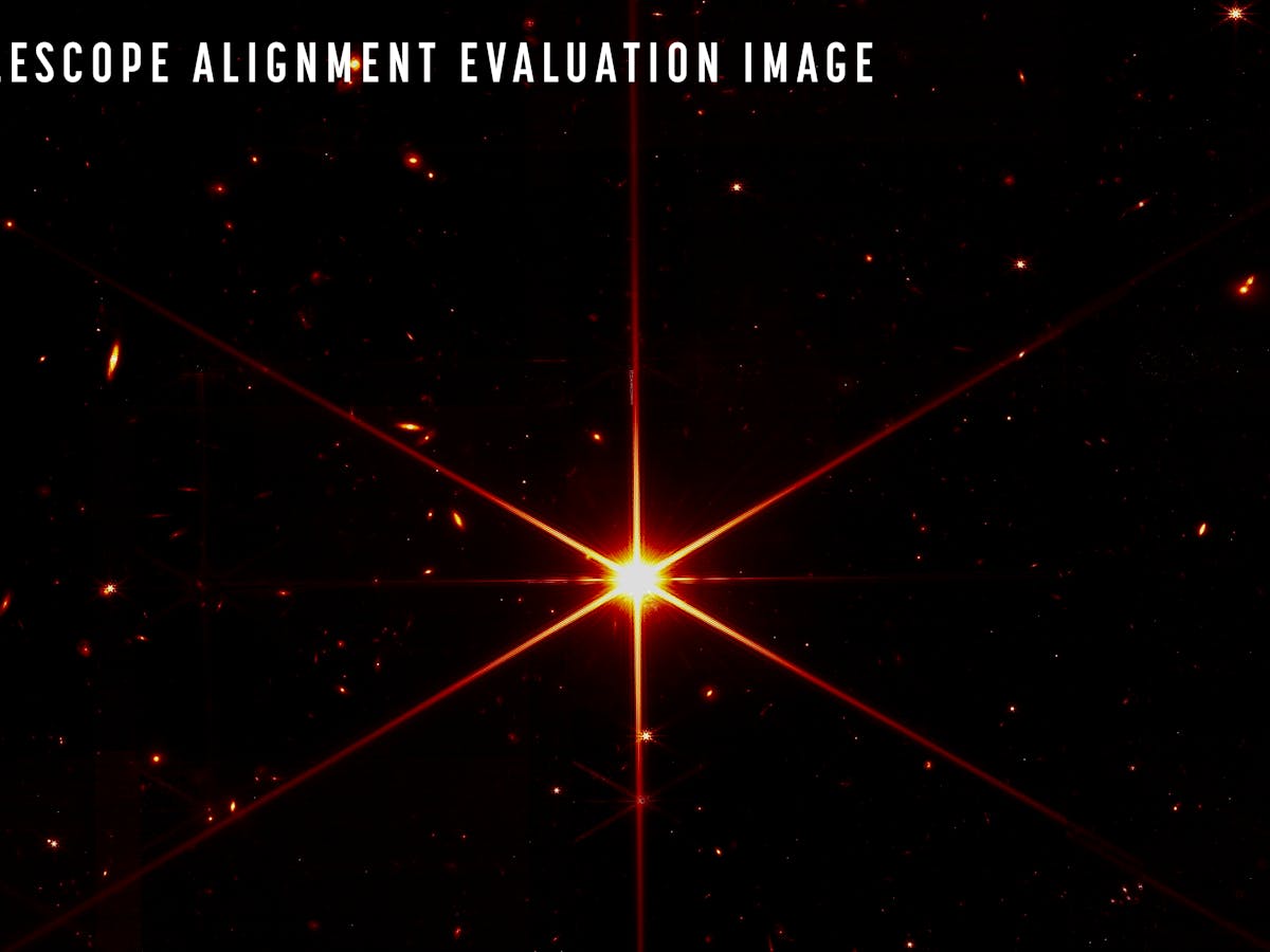 The James Webb Space Telescope has taken its first aligned image ...