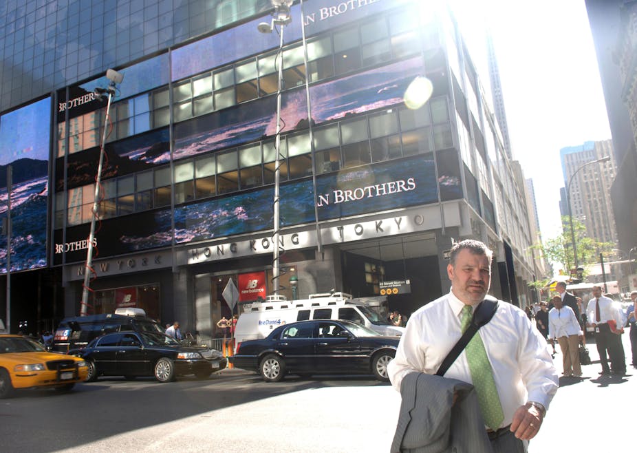 Lehman worker leaving the New York office in September 2008. 
