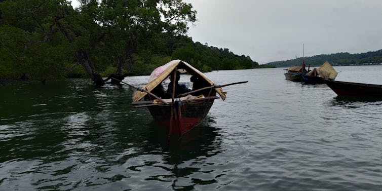Kearifan lokal ‘gipsi laut’ Indonesia kian pudar, ini bukan pertanda baik 8 Kearifan lokal ‘gipsi laut’ Indonesia kian pudar, ini bukan pertanda baik