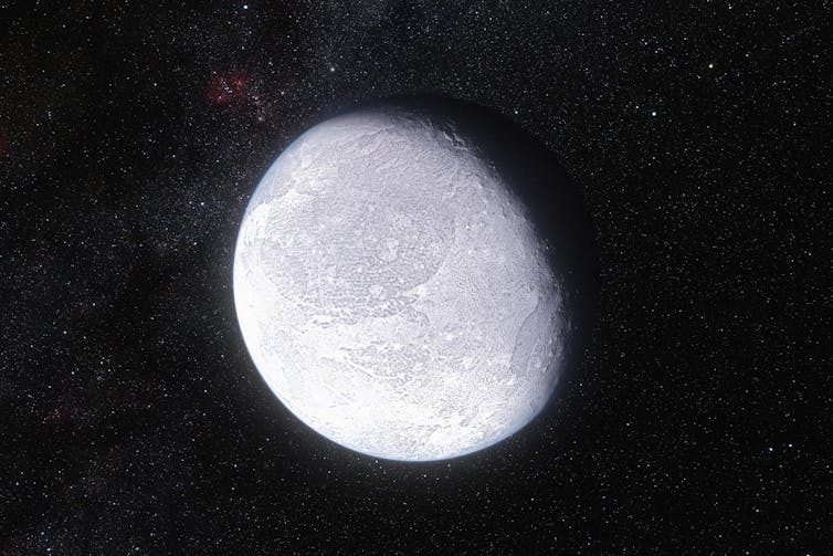 Artist's impression of the dwarf planet Eris, a white and pale gray sphere.