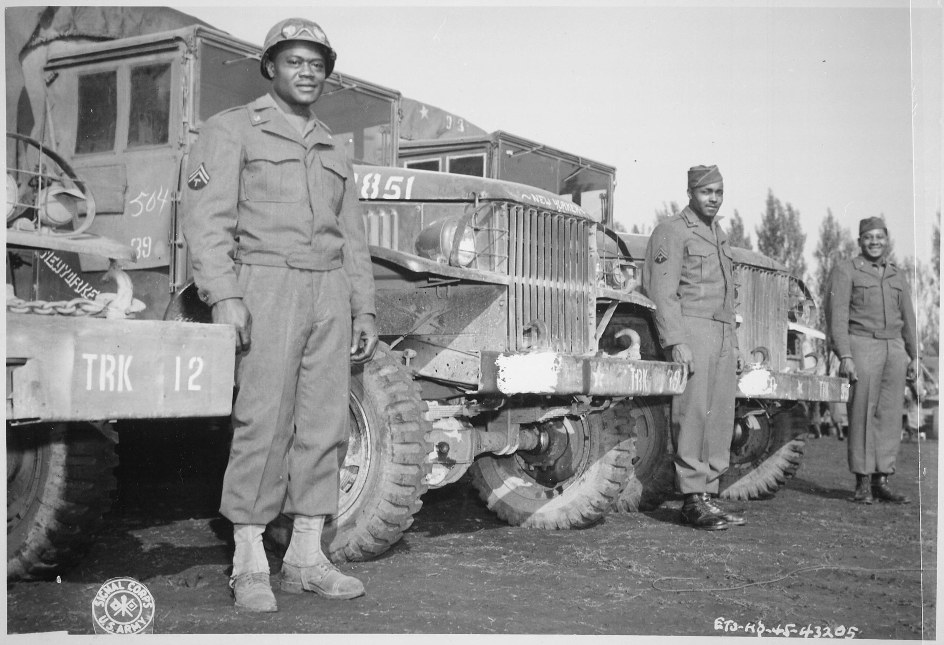 The Forgotten Story Of Black Soldiers And The Red Ball Express During ...