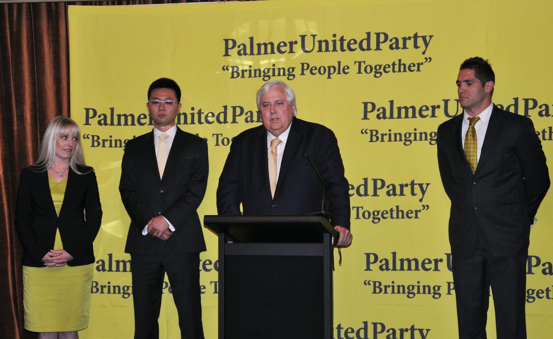 Palmer and Greens are the big winners in West Australian Senate poll