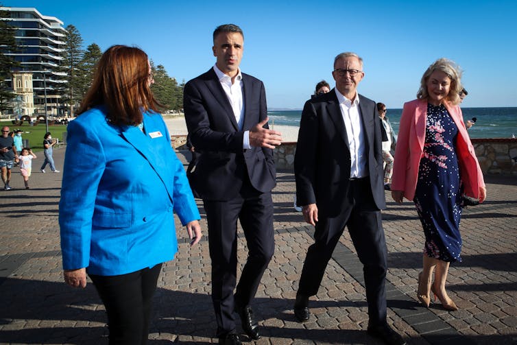 Anthony Albanese walking with SA Premier Peter Malinauskas.