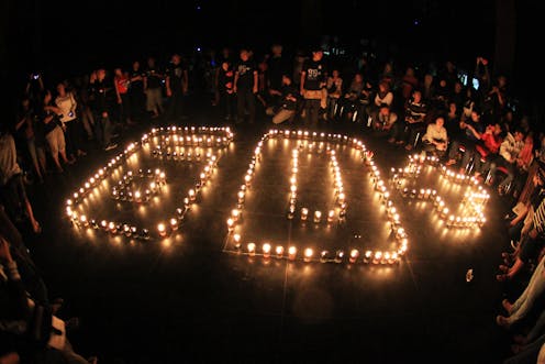 Mengapa Earth Hour tidak efektif meredam laju emisi dan bagaimana cara memperbaikinya?