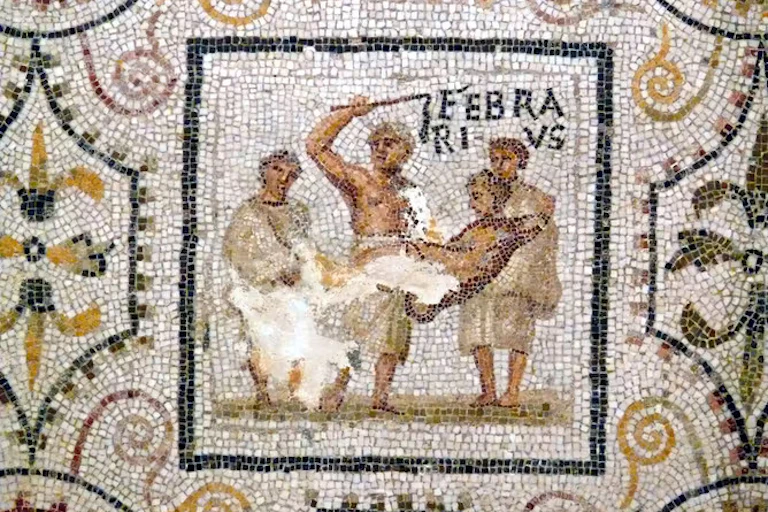 Mosaik menunjukkan empat pria dan teks FEBRARIVS